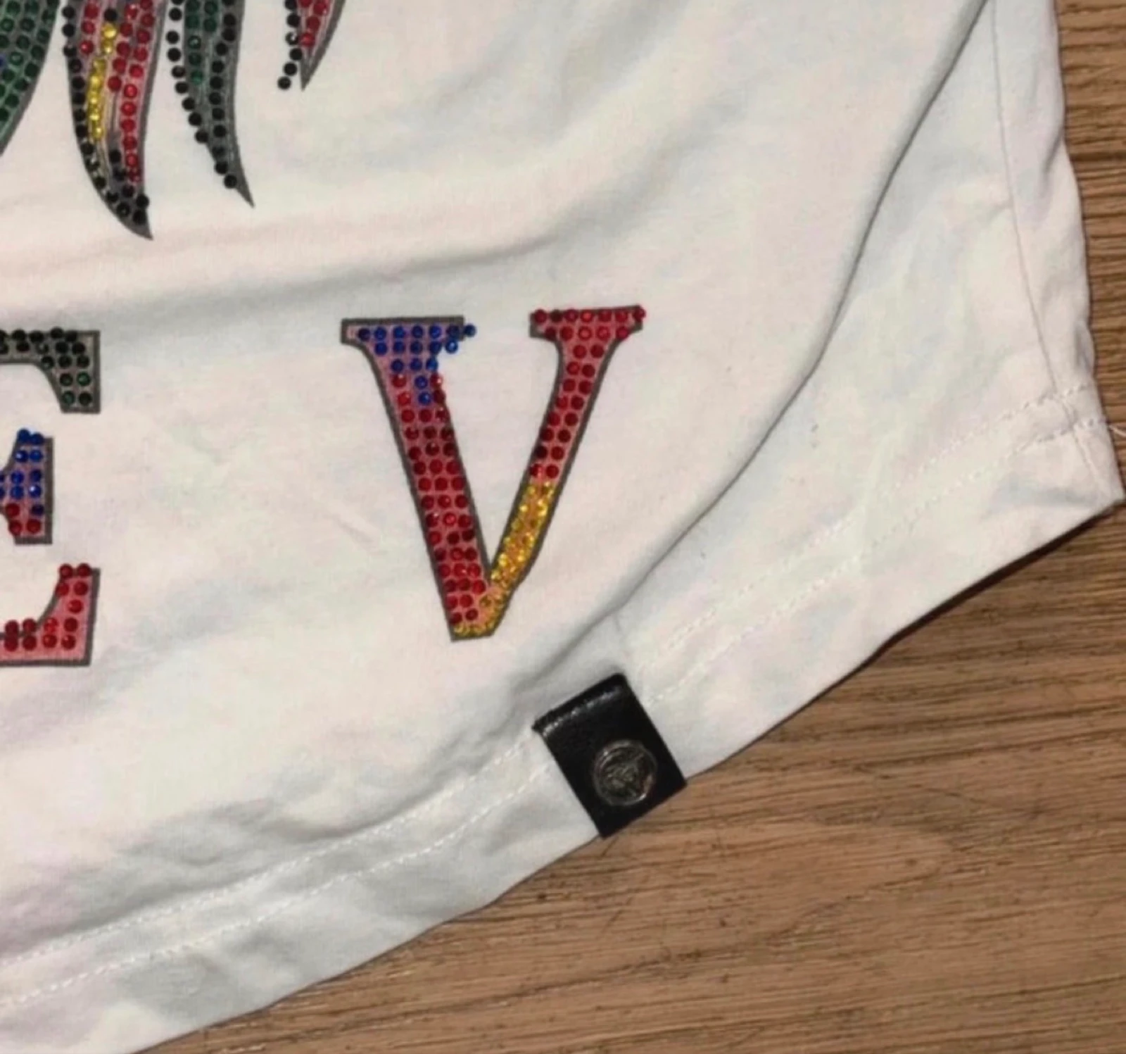 T-shirt Avenue George V strass P 🦁 – photo 4